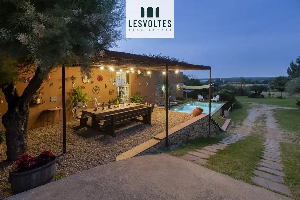 Terrace of Houses for rent in Forallac  with Heating, Private garden and Parquet flooring