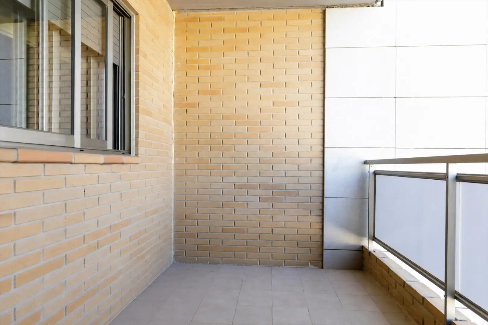 Balcony of Flat for sale in Zaragoza  with Terrace, Storage room and Swimming Pool