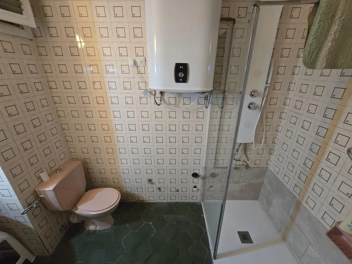 Badezimmer von Wohnung zum Verkauf in Córdoba mit Klimaanlage, Heizung und Abstellraum