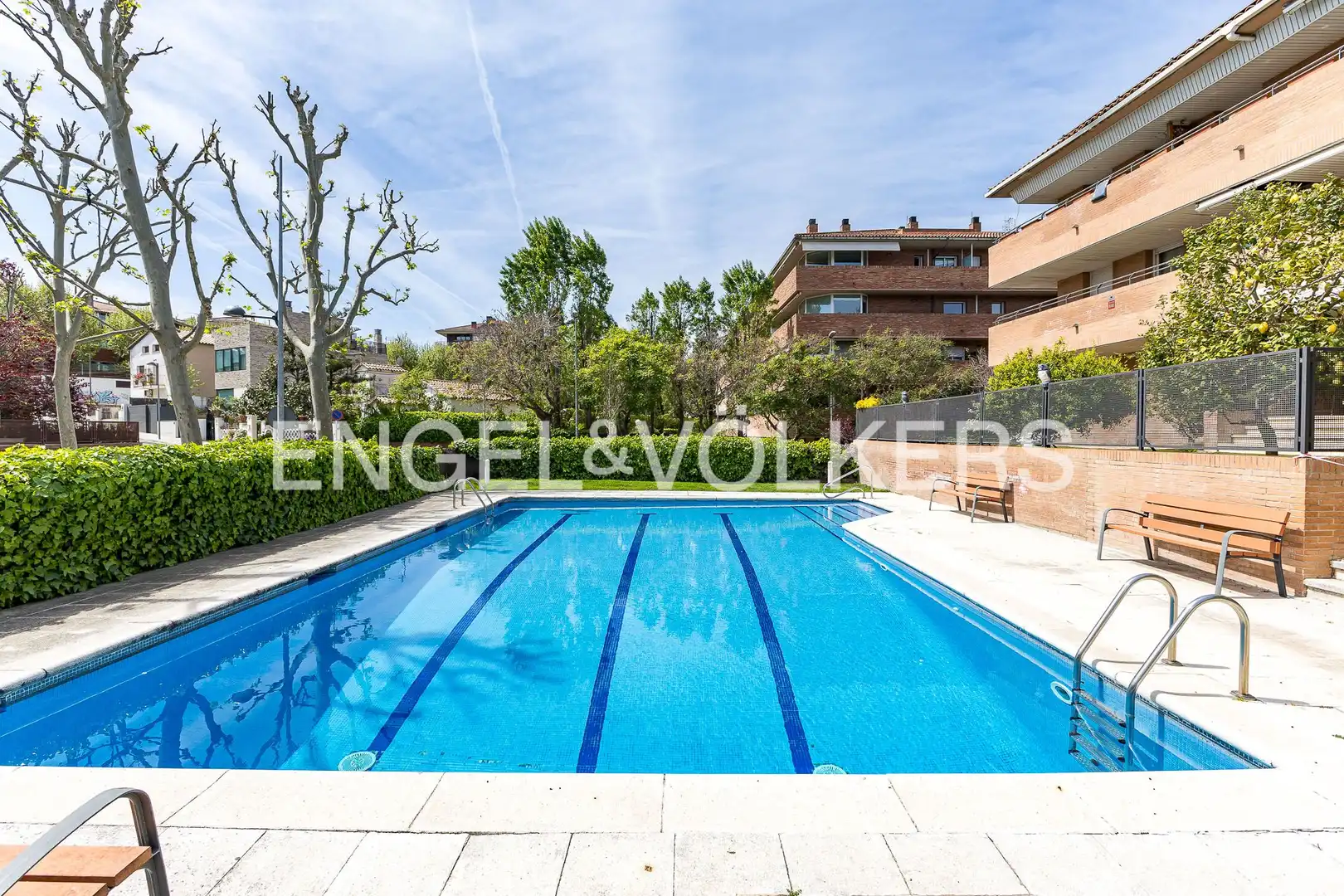 Piscina de Piso en venta en Sant Cugat del Vallès con Aire acondicionado, Calefacción y Parquet