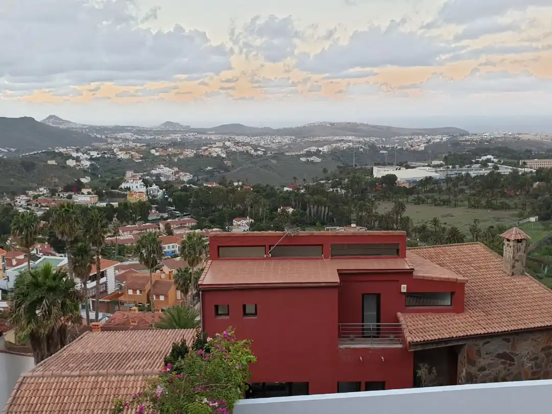Vista exterior de Casa o chalet de alquiler en Vegueta - Cono Sur - Tafira