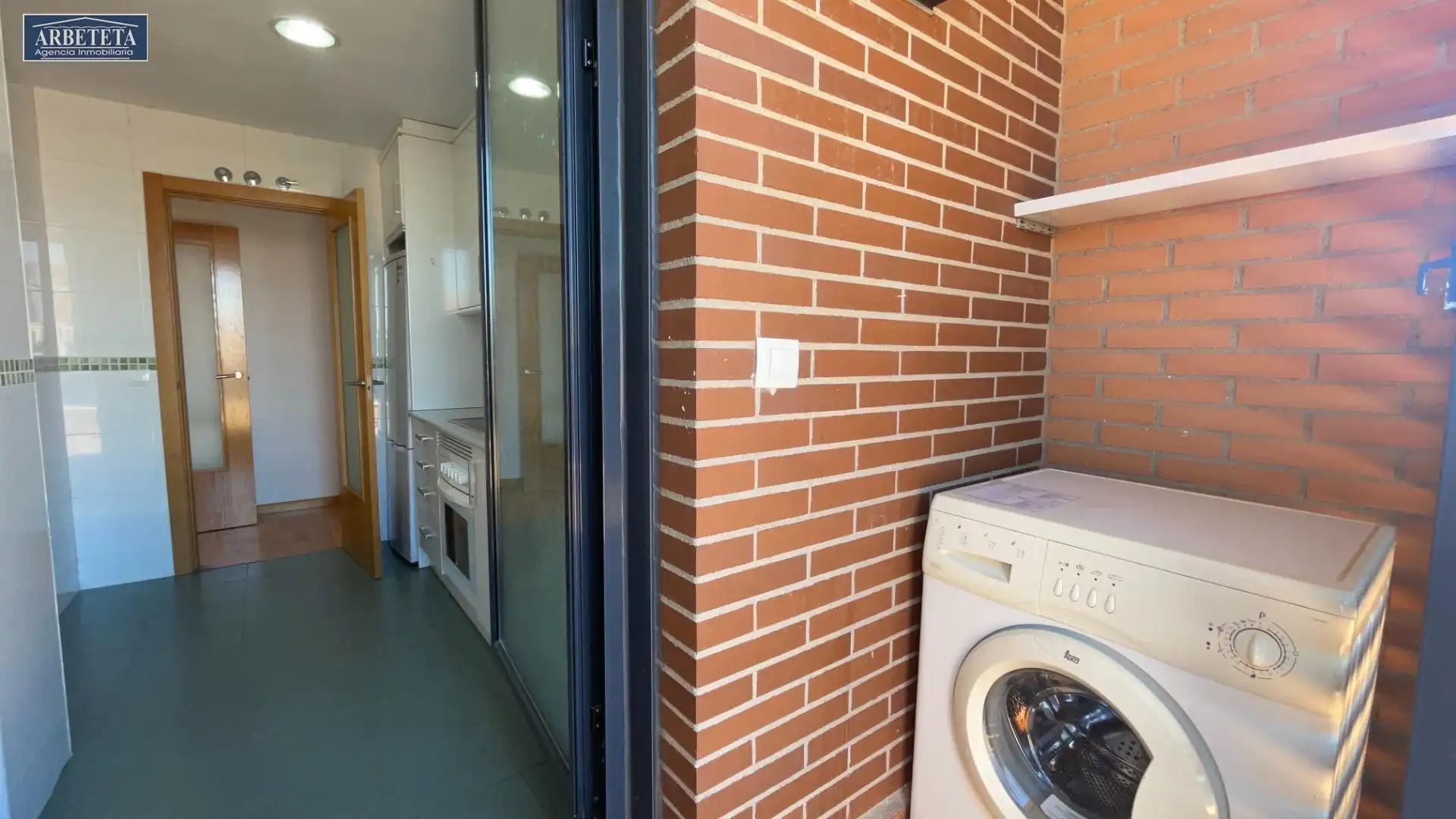 Cocina de Ático en venta en Guadalajara con Calefacción, Terraza y Trastero