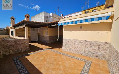 Exterior view of Single-family semi-detached for sale in Algeciras  with Air Conditioner and Terrace