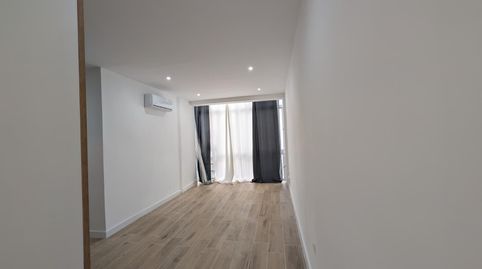 Photo 3 of Flat for sale in Calle Marqués de Salamanca, El Bajondillo, Torremolinos