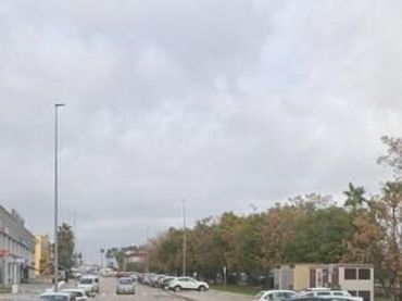 Oficina en venda a Avenida ESPARTINAS