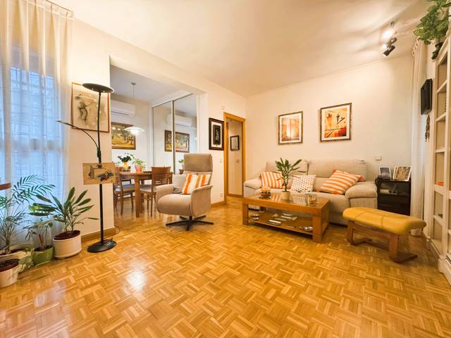 Piso en Venta en Calle del Cardenal Silíceo en Prosperidad