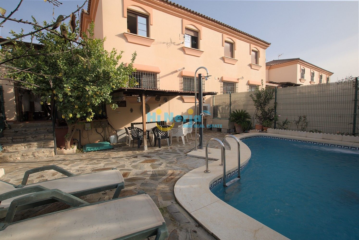Swimming pool of House or chalet for sale in Alhaurín de la Torre  with Oven