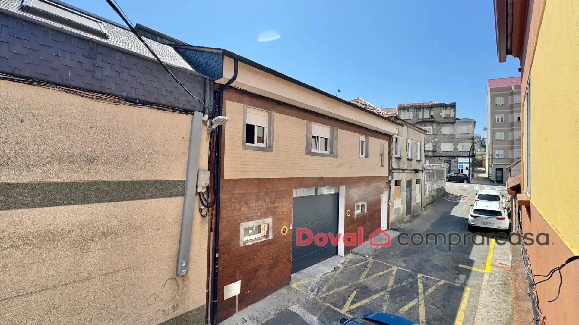 Vista exterior de Piso en venta en Vigo  con Calefacción