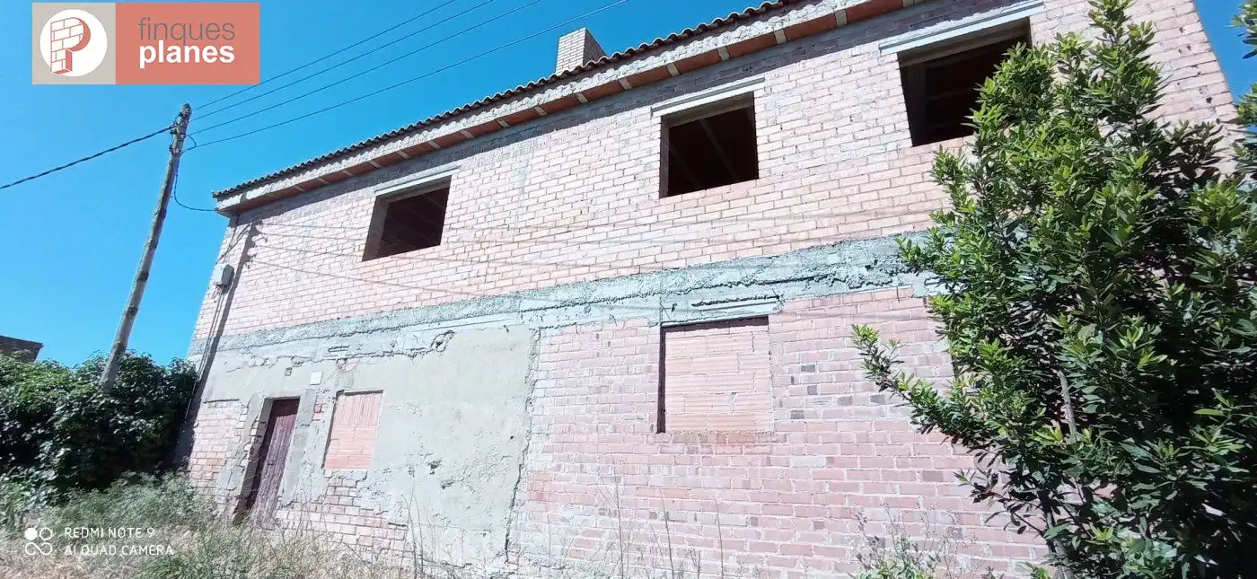 Außenansicht von Gebäude zum Verkauf in Lleida