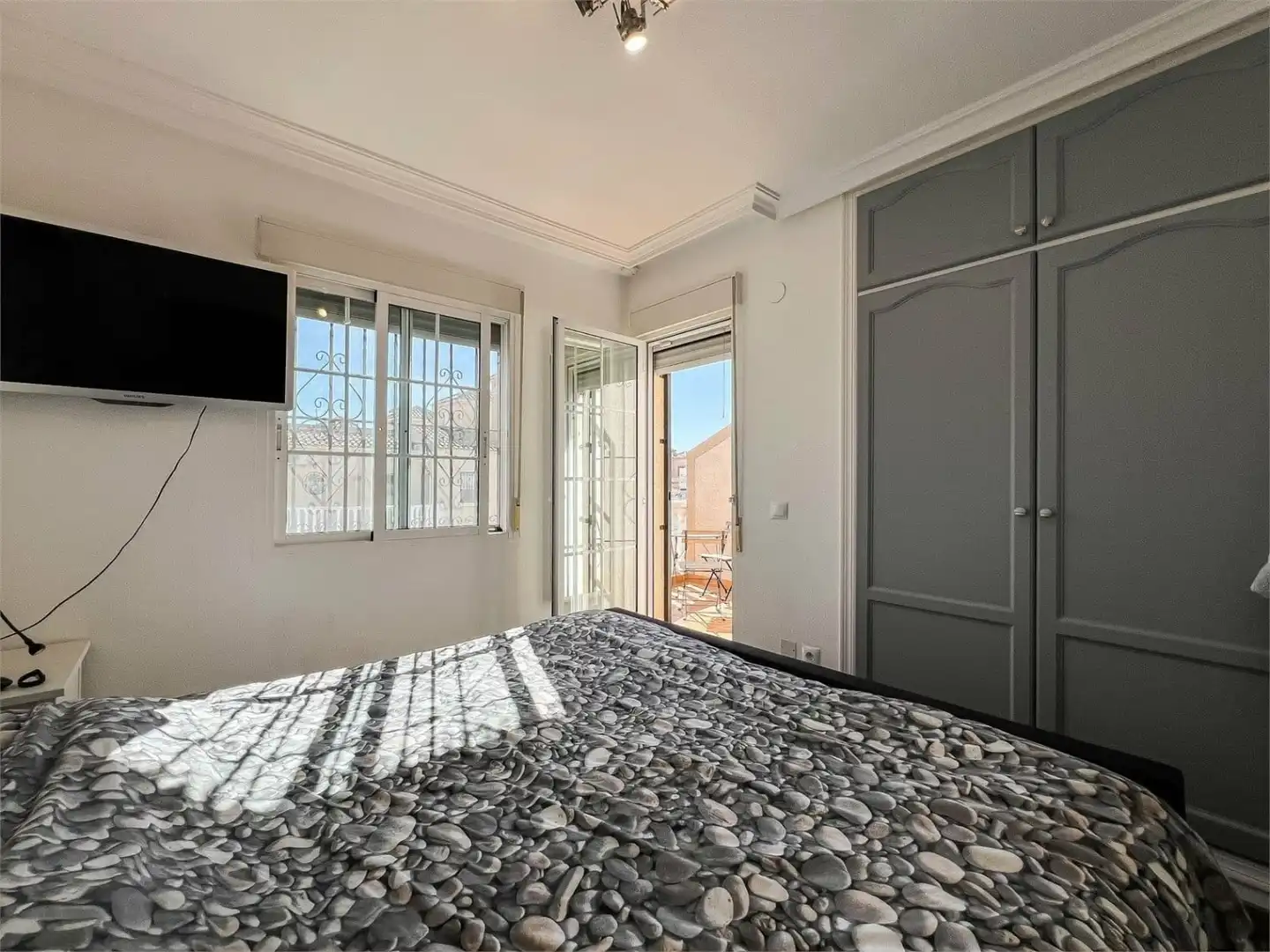 Habitación de Casa o chalet en venta en Orihuela con Aire acondicionado, Jardín privado y Terraza