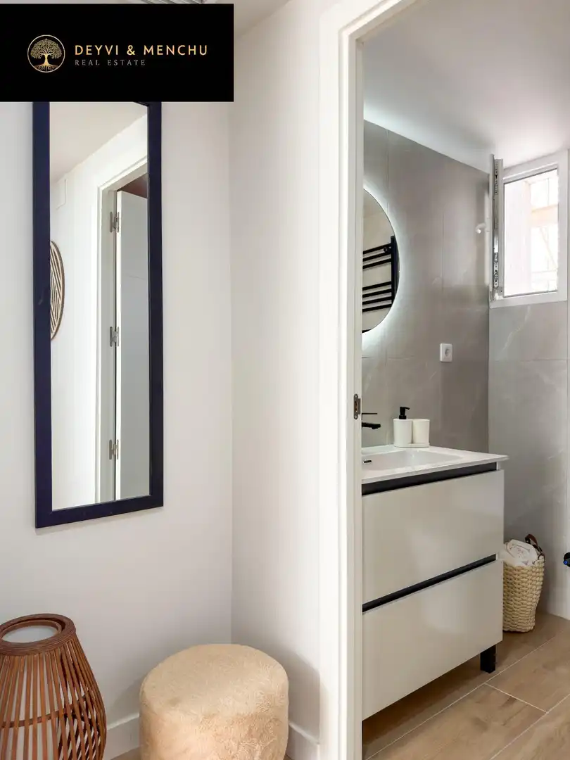 Badezimmer von Wohnung zum Verkauf in Madrid mit Klimaanlage, Heizung und Möbliert