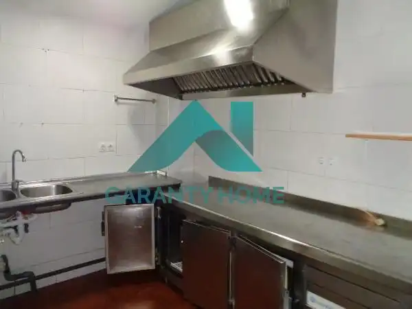 Cocina de Local en venta en Cáceres con Aire acondicionado y Amueblado