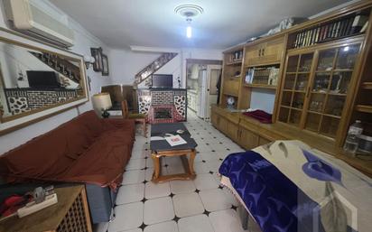 Living room of House or chalet for sale in  Madrid Capital  with Air Conditioner and Terrace