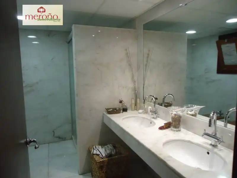 Baño de Oficina de alquiler en Elche / Elx