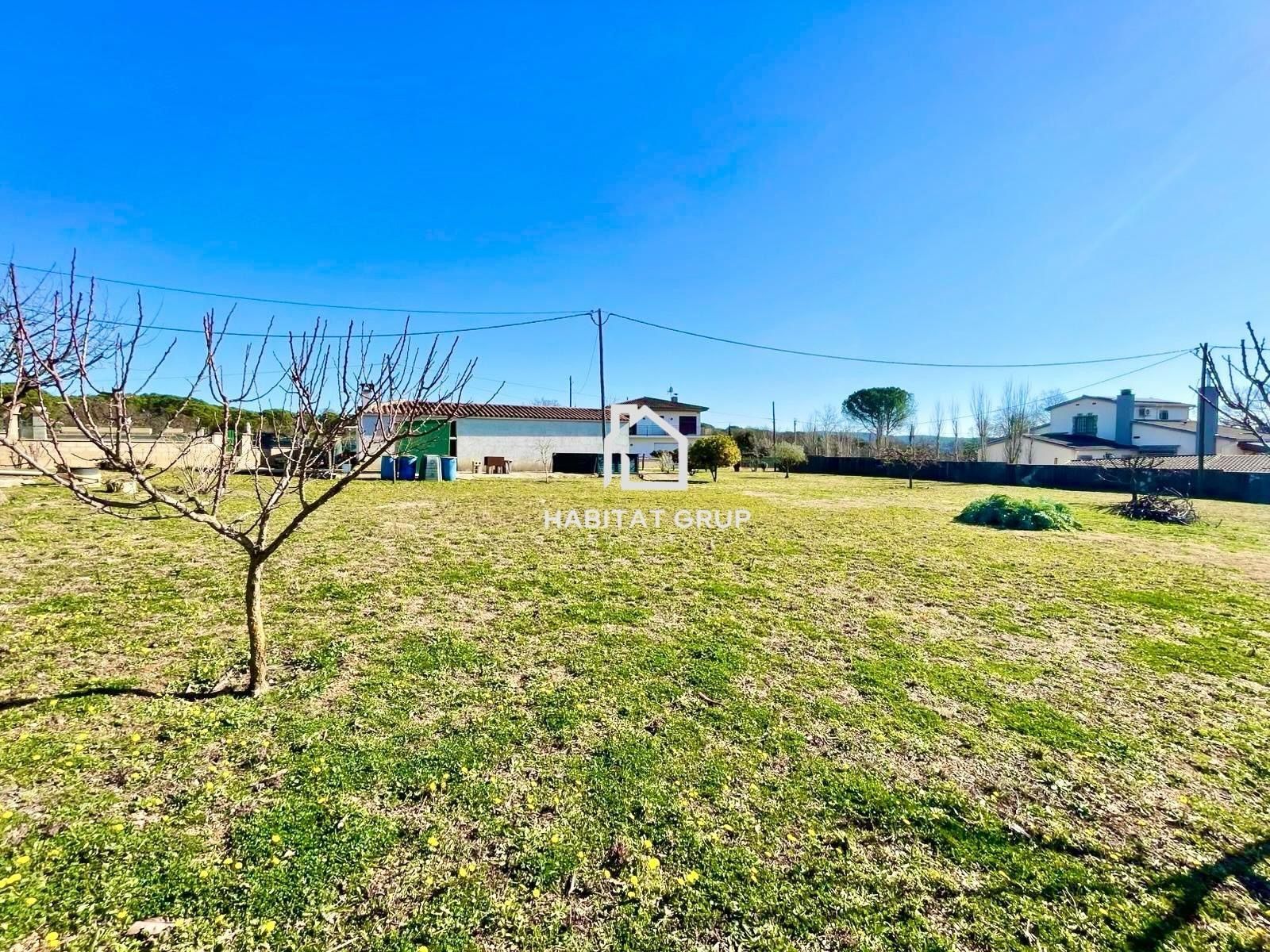 House or chalet for sale in Llambilles  with Heating, Private garden and Terrace