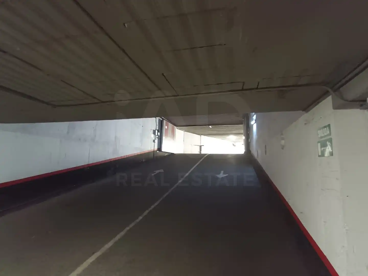Einzelparkplatz zum Verkauf in Calle de Bohemios 9, imagen 9