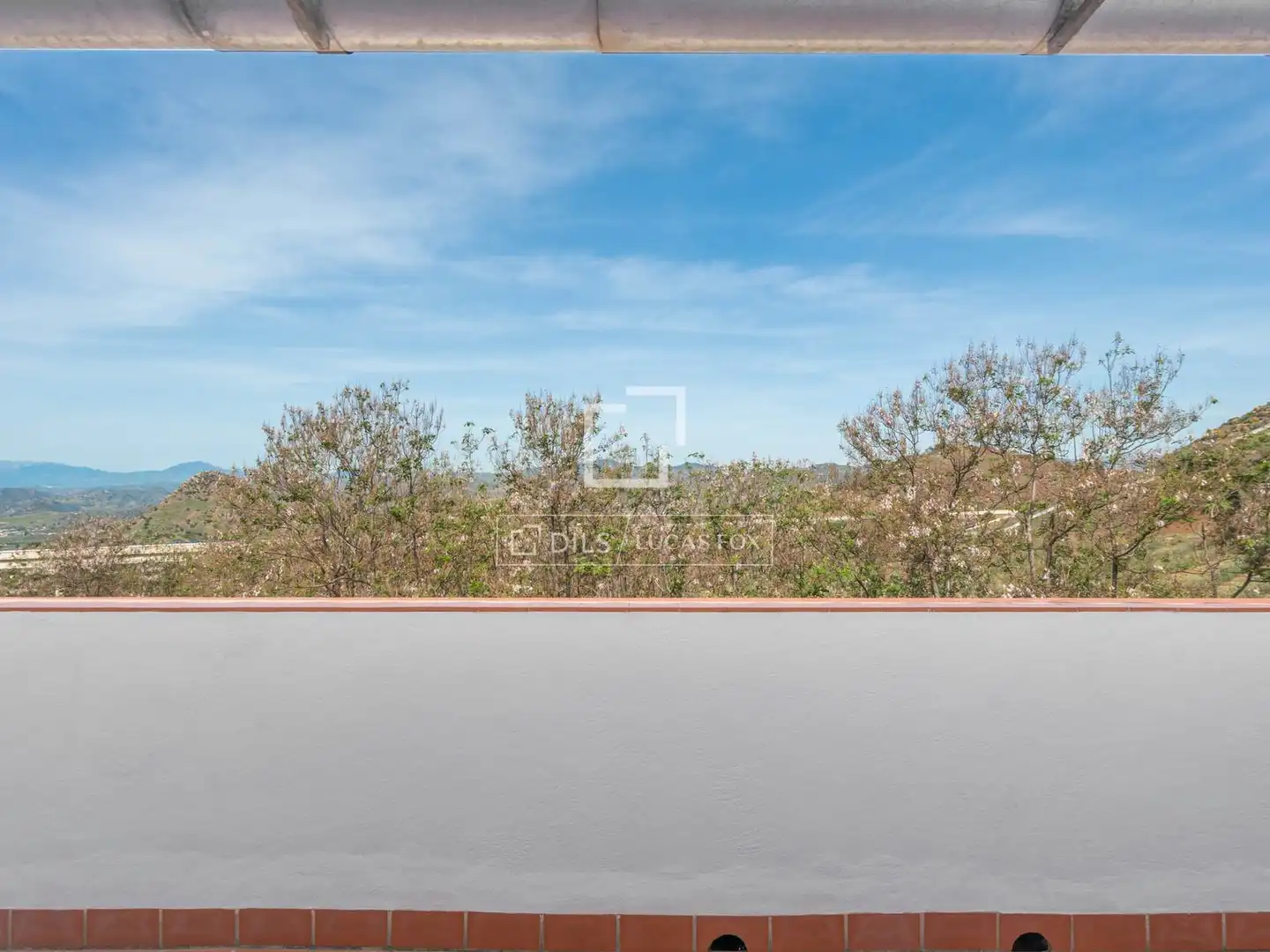 Terrassa de Finca rústica en venda en Málaga amb Jardí privat, Terrassa i Traster