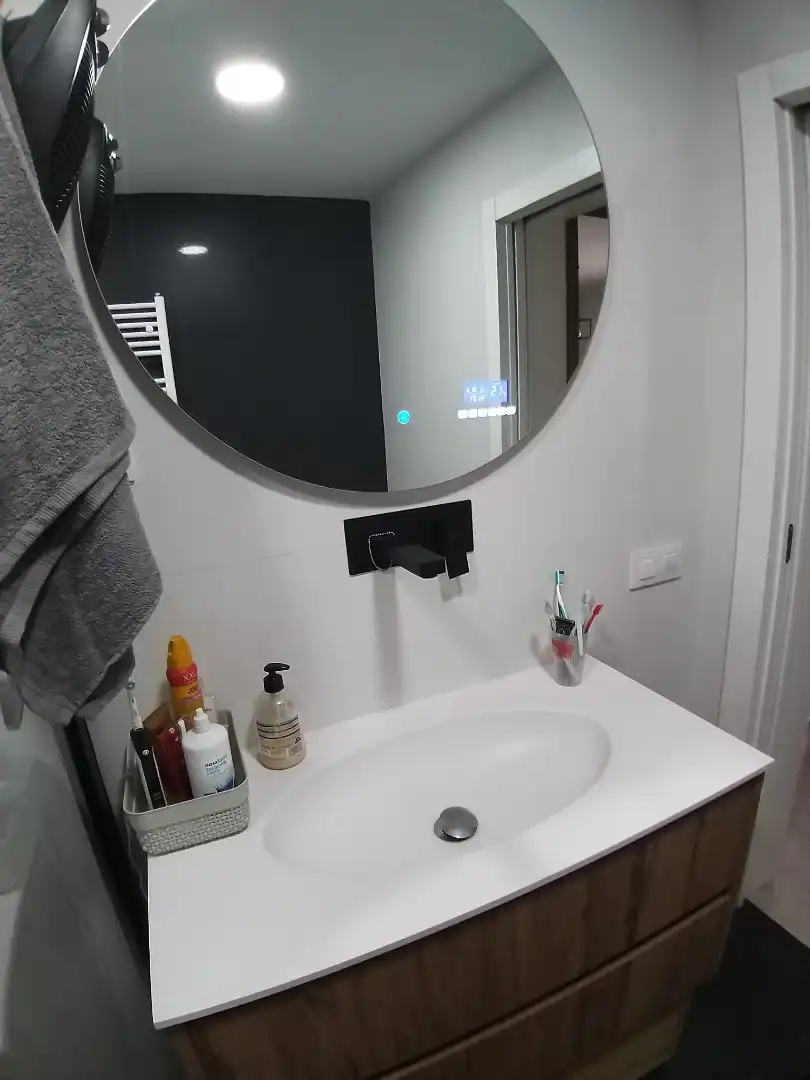 Bathroom of Flat for sale in Mataró  with Air Conditioner, Heating and Oven