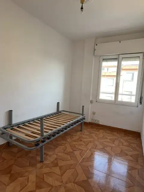 Dormitori de Pis en venda en Santander amb Moblat, Forn i Rentadora