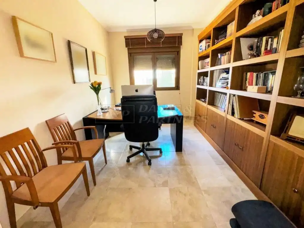 Casa o xalet en venda en Orihuela amb Aire condicionat, Jardí privat i Traster