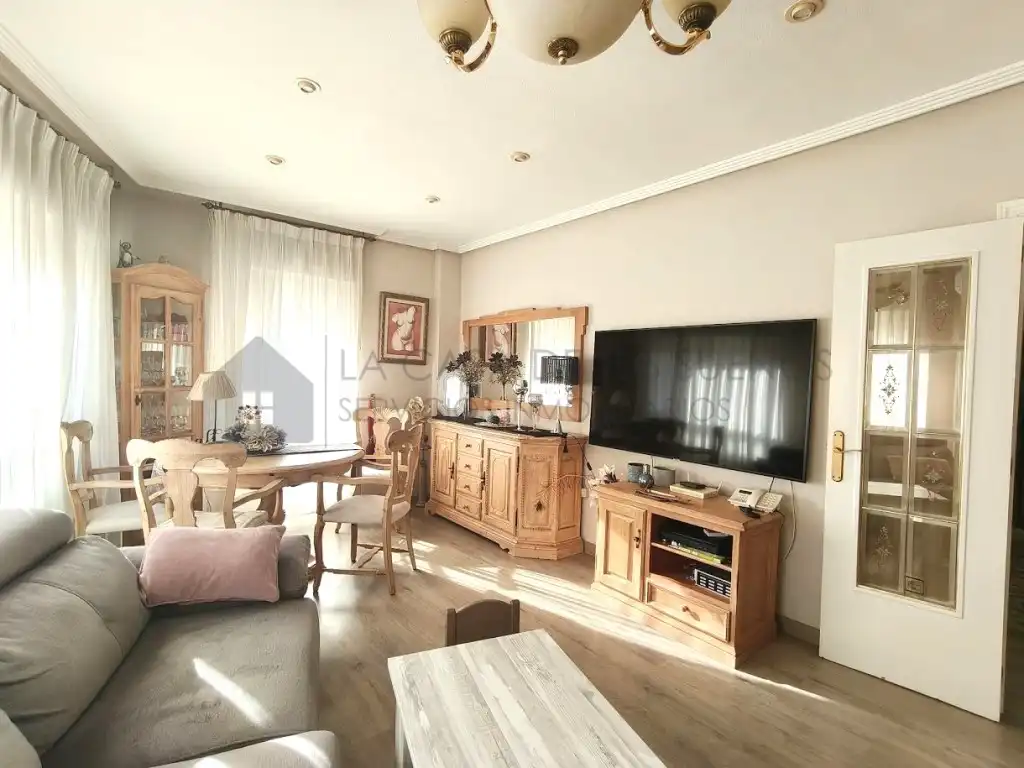 Sala d'estar de Pis en venda en Sax