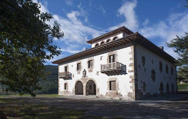 Casa-chalet en Venta en Legazpi