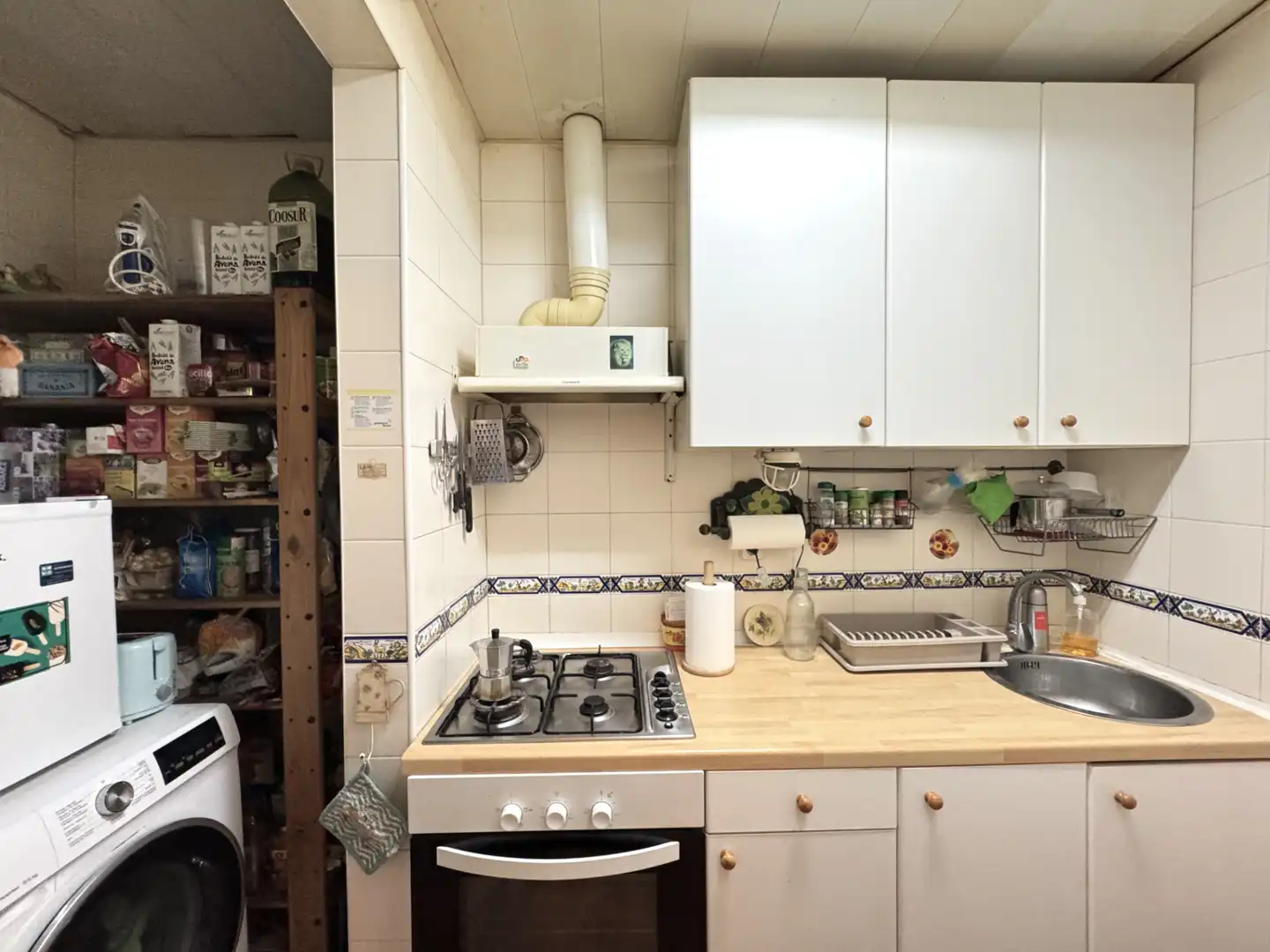 Kitchen of Flat for sale in Barcelona  with Parquet flooring, Furnished and Washing machine