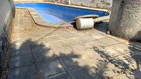 Piscina de Casa o xalet en venda en Aldea del Fresno amb Piscina