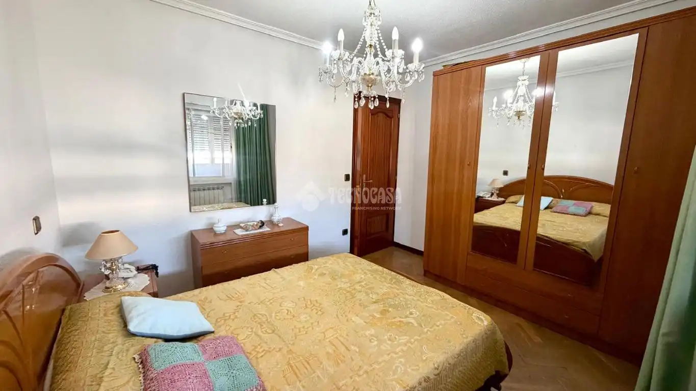Habitación de Piso en venta en Ciudad Lineal