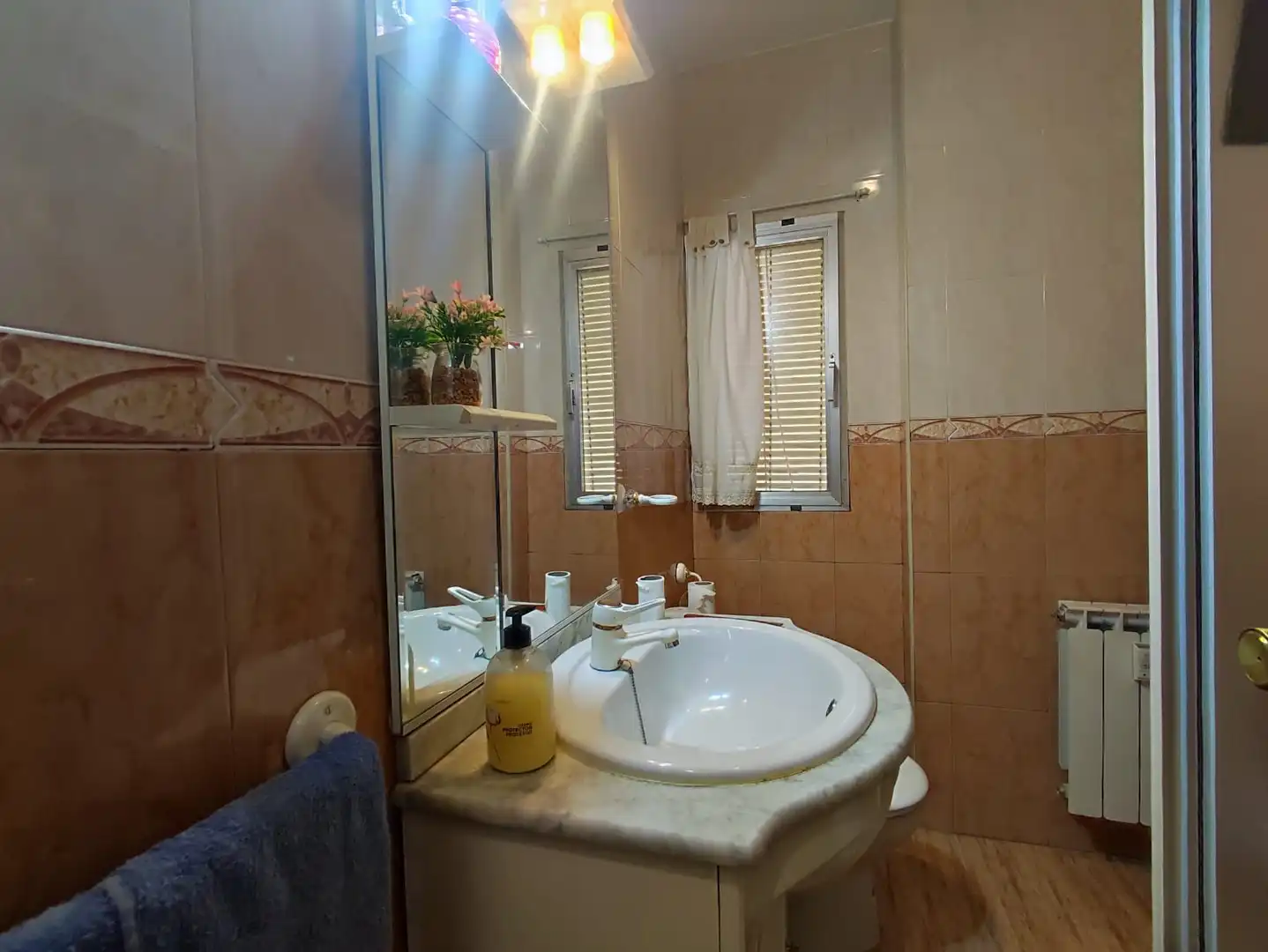Bathroom of Flat for sale in Manzanares  with Air Conditioner, Heating and Terrace