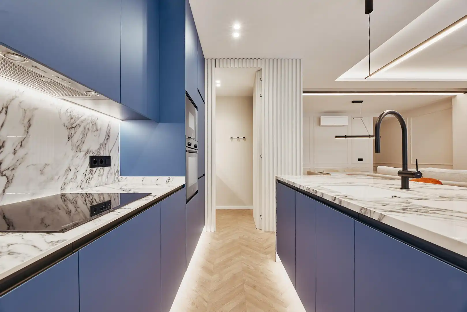 Flat with lift for sale in Calle de Juan Bravo 66, imagen 4