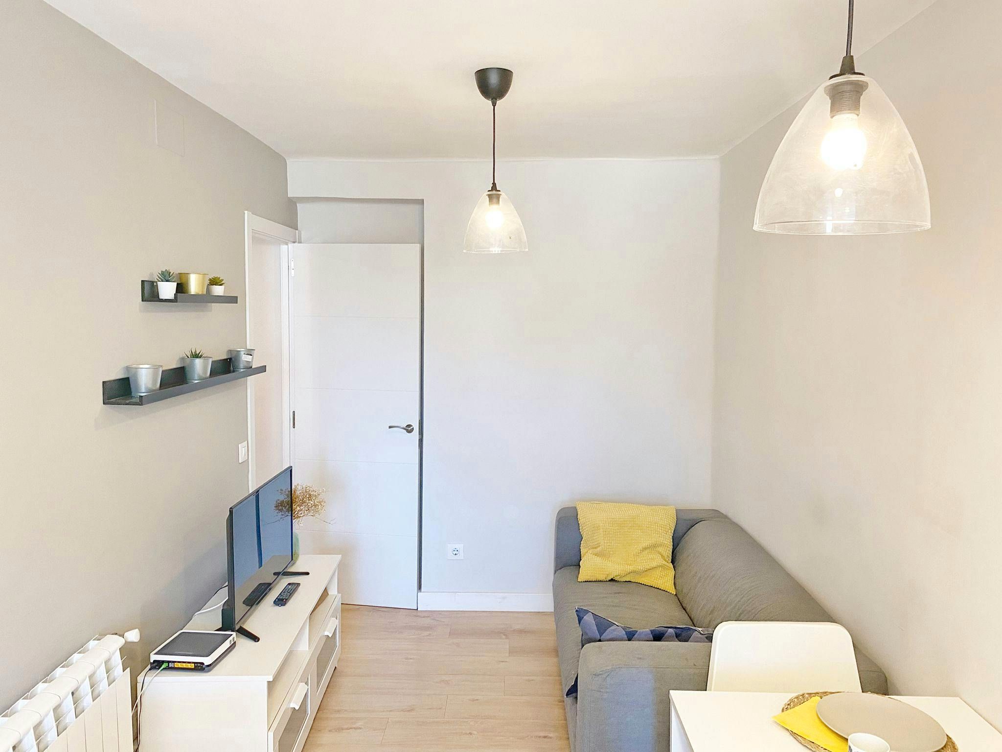 Sala de estar de Piso de alquiler en  Madrid Capital con Calefacción, Amueblado y Lavadora