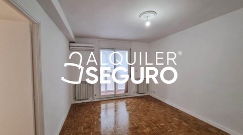 Foto 2 de Pis de lloguer a Reina Mercedes, Pueblo, Pozuelo de Alarcón
