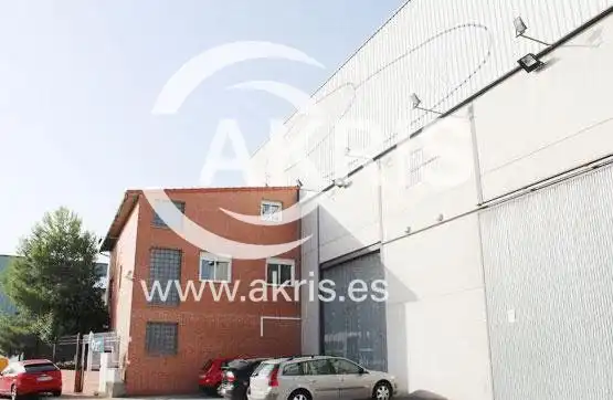 Nave industrial en venta en Camino del charco, imagen 2