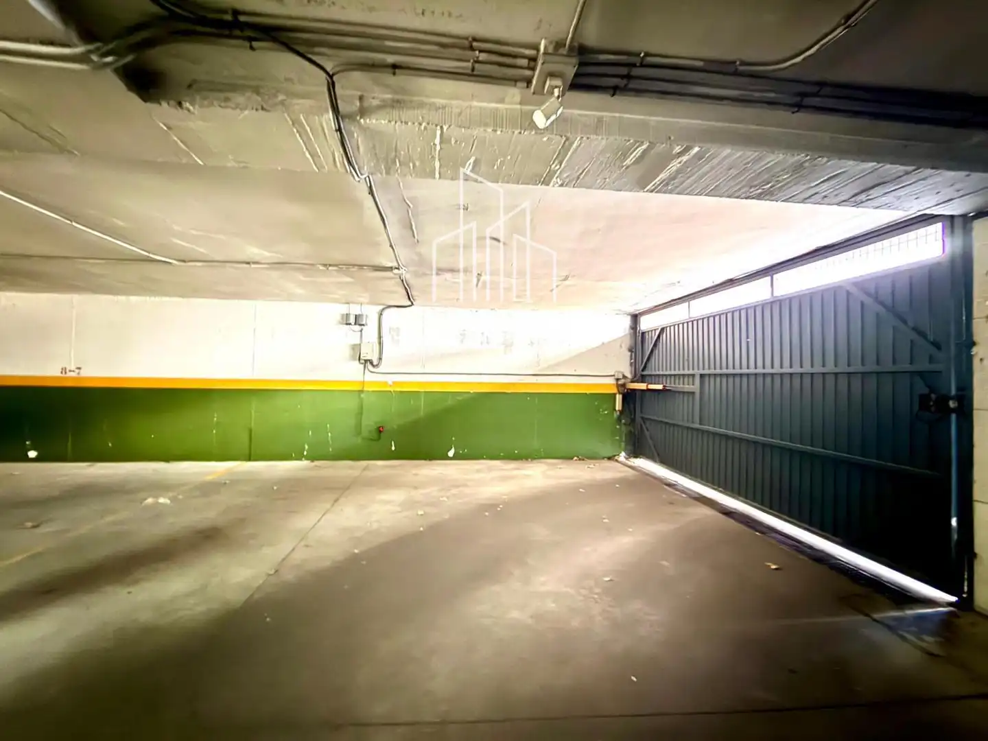 Garage for sale in Salamanca