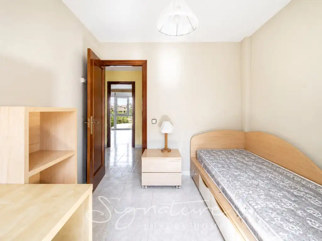 Casa o xalet de lloguer a Calle Tramontana, Abrera