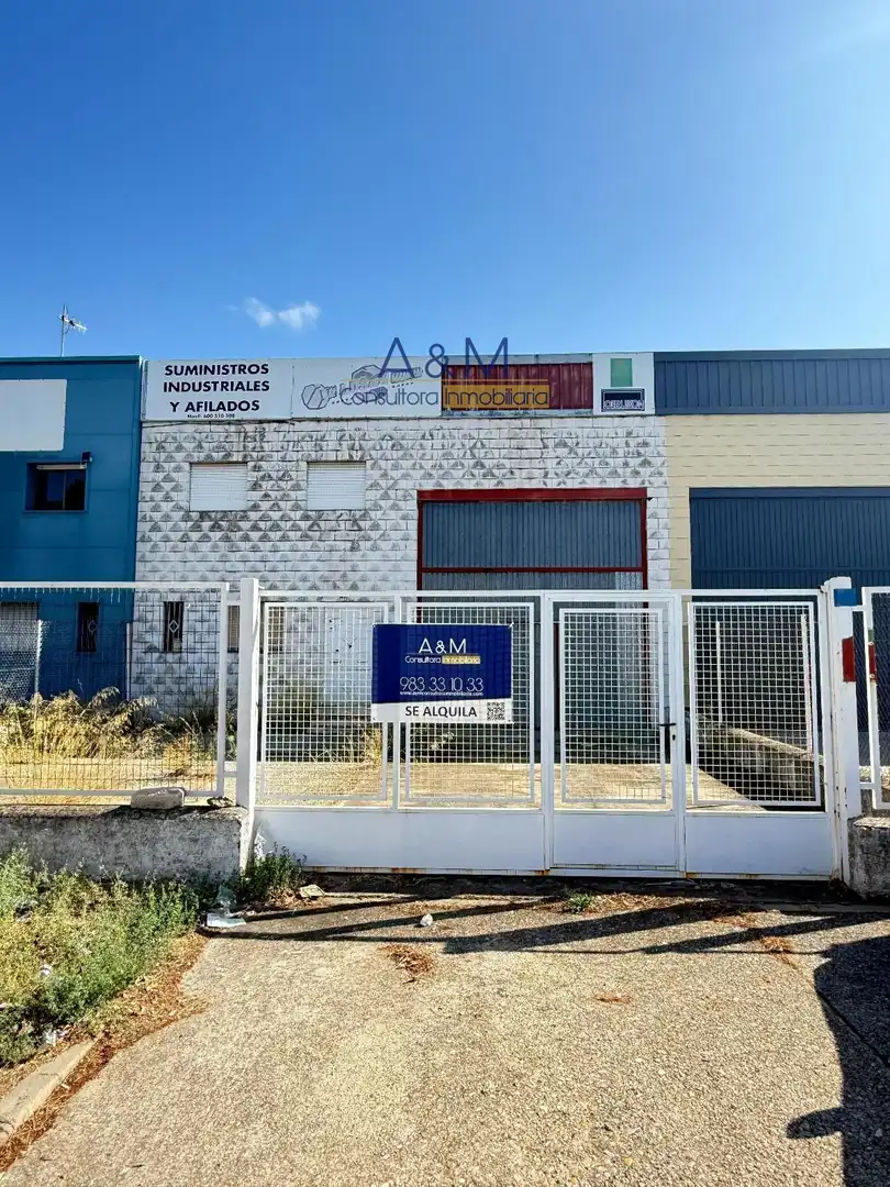 Nau industrial de lloguer a Magnesio