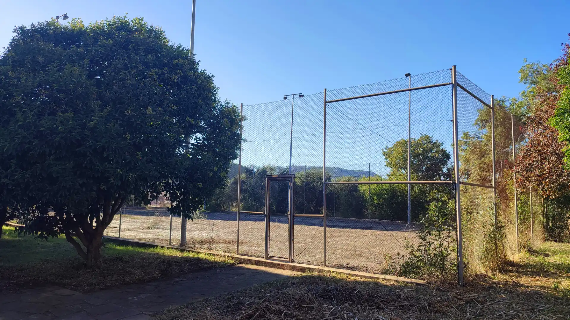 Parking de Finca rústica en venta en Manresa con Calefacción, Jardín privado y Terraza