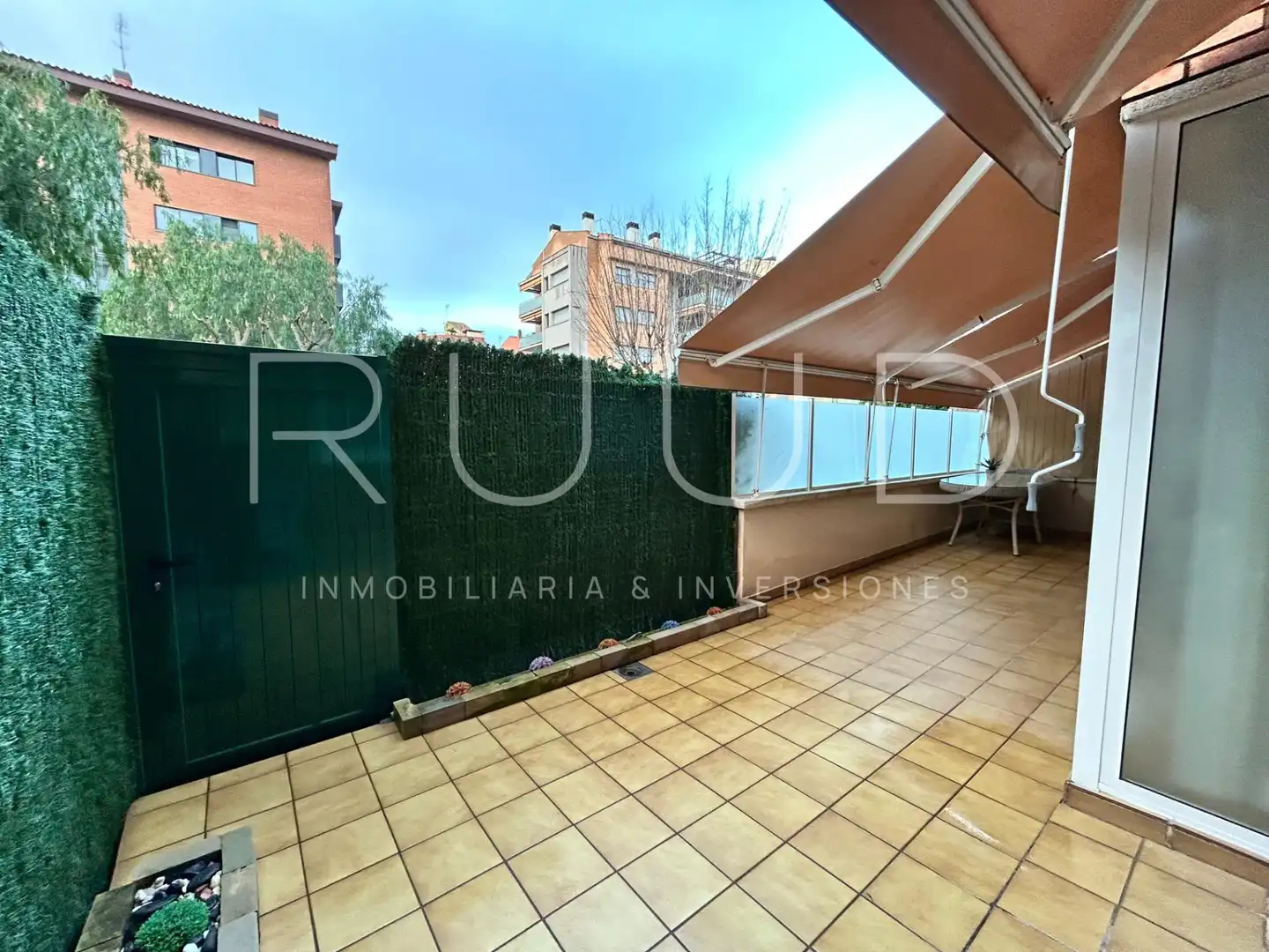 Terrace of Flat for sale in Castelldefels  with Air Conditioner, Heating and Private garden