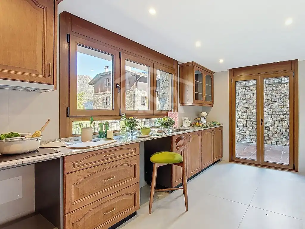 Cocina de Casa o chalet en venta en Sant Julià de Lòria con Balcón