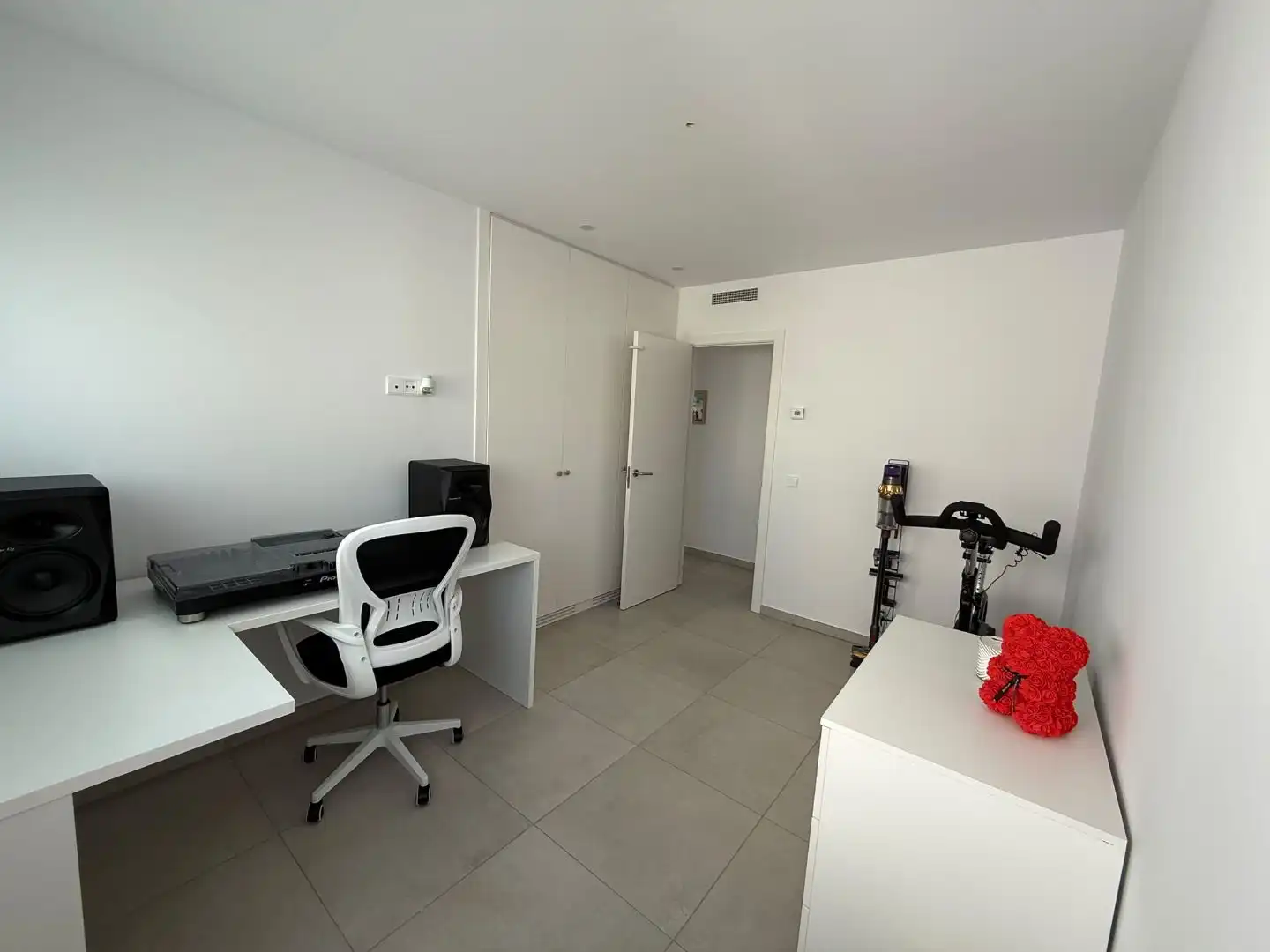 Wohnung zum Verkauf in Eivissa mit Klimaanlage, Terrasse und Balkon