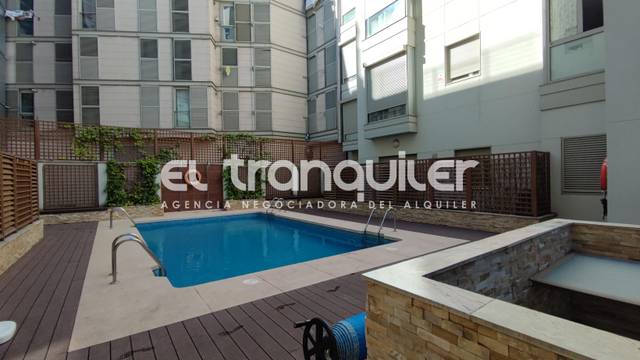 Piso en Alquiler en Calle Nieremberg en Ciudad Jardín