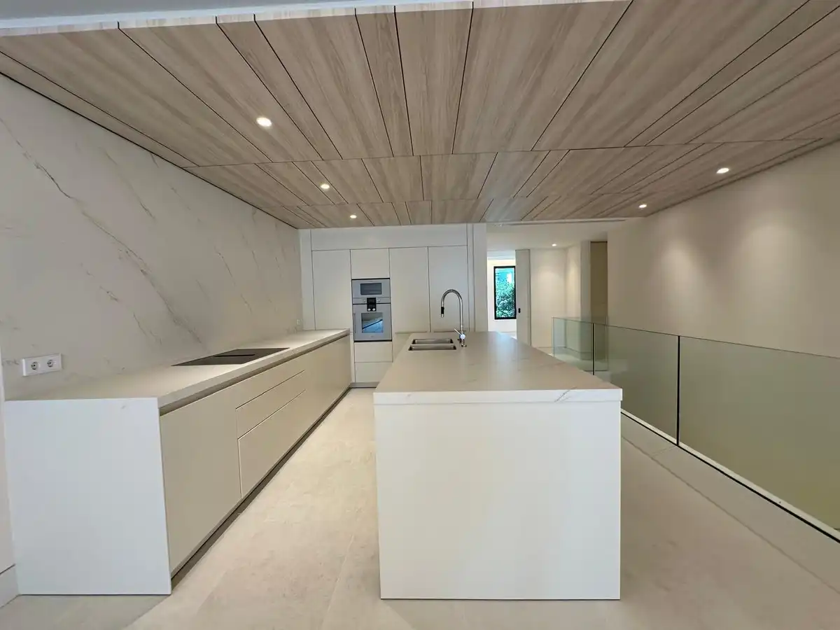 Habitatge amb piscina en venda a Río Real - Los Monteros, imagen 19