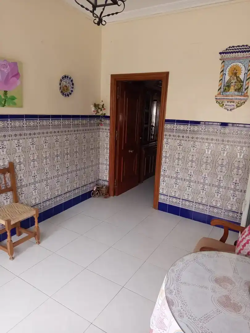 Casa o xalet en venda en Dos Hermanas amb Aire condicionat i Balcó