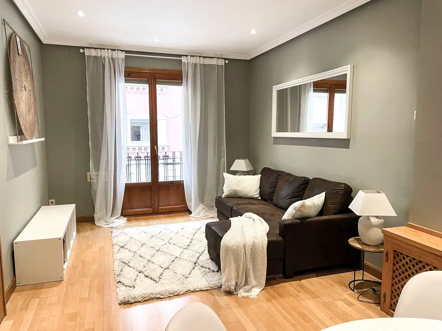 Sala d'estar de Pis en venda en Zaragoza amb Calefacció, Terrassa i Moblat