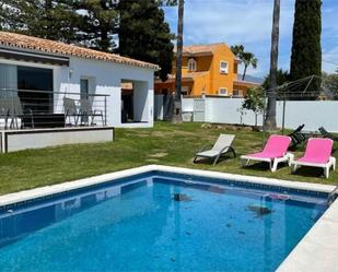 Swimming pool of House or chalet to rent in Marbella  with Air Conditioner, Terrace and Swimming Pool