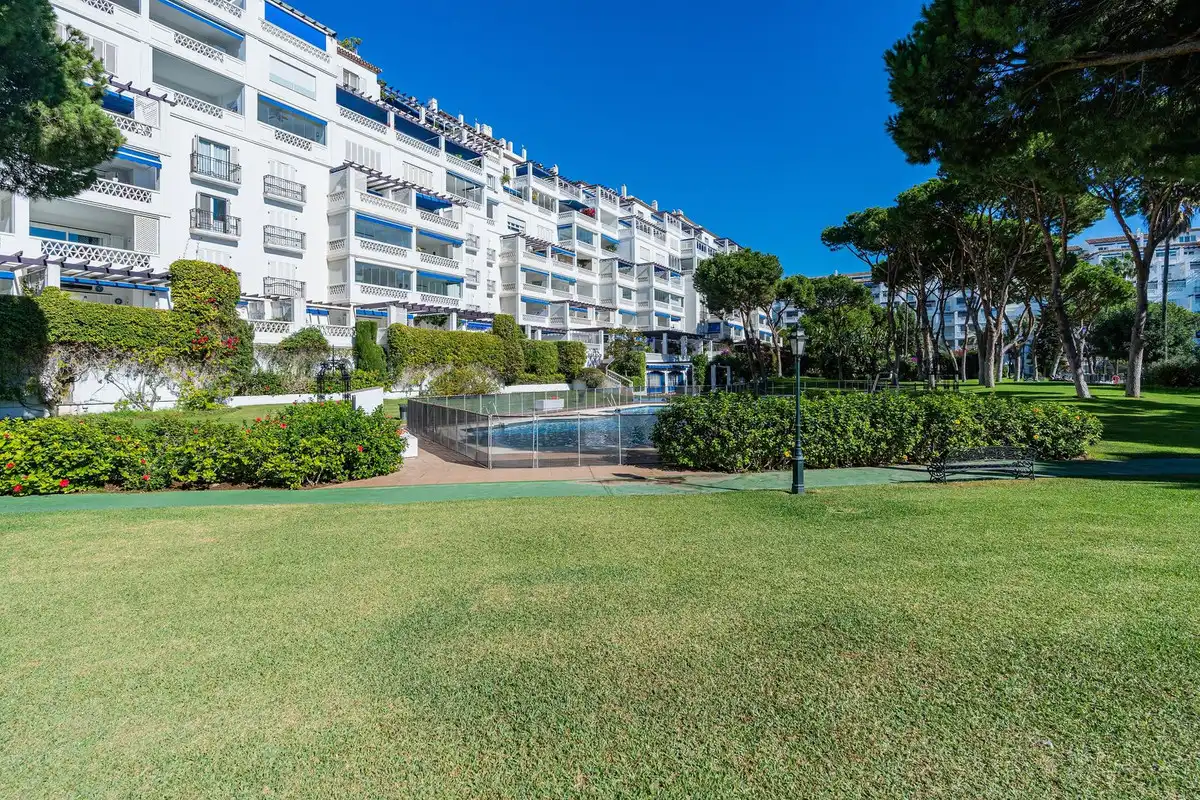Apartment mit Pool zum Verkauf in Nueva Andalucía, imagen 4