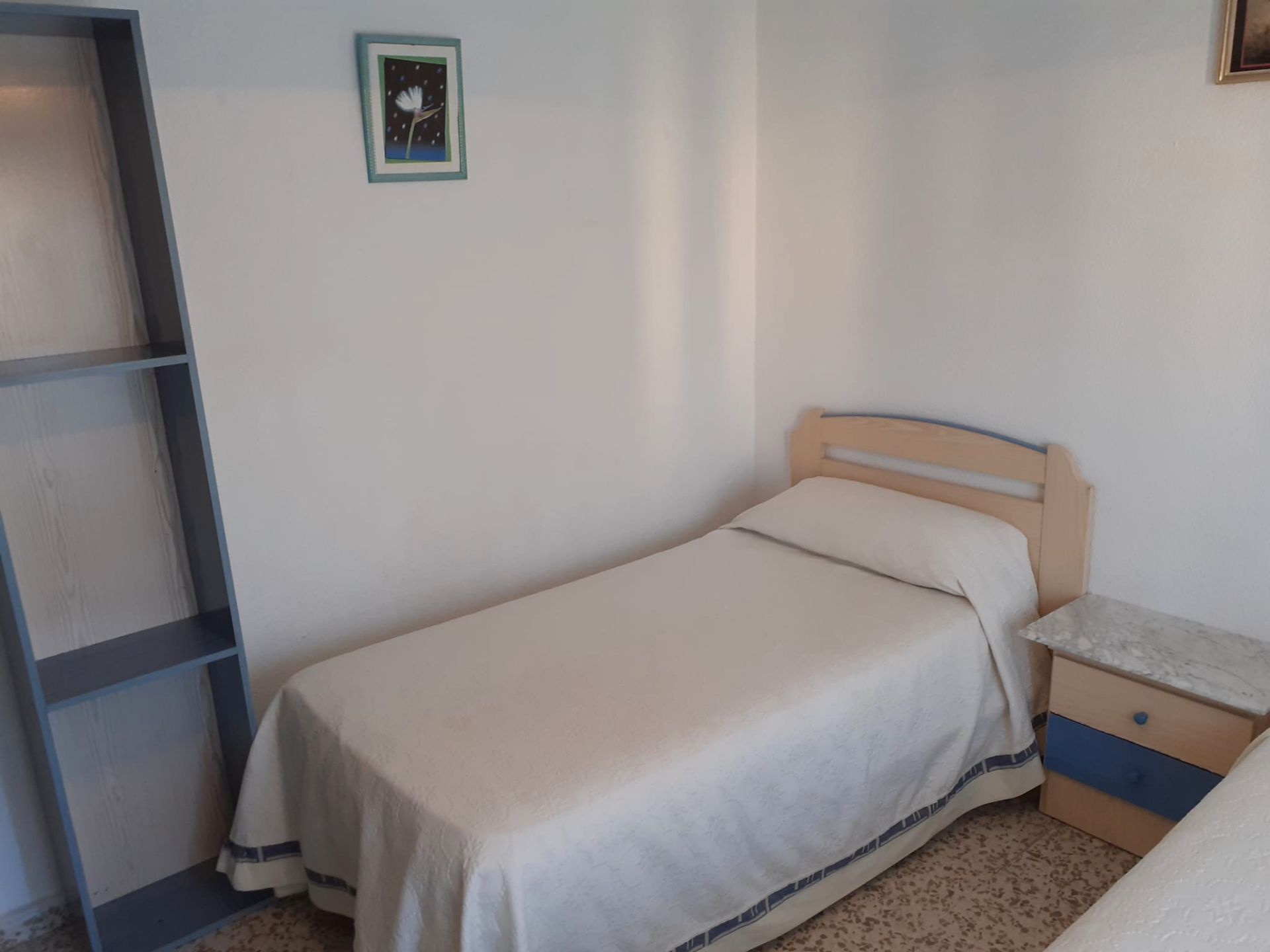Dormitori de Pis de lloguer en  Cádiz Capital amb Moblat
