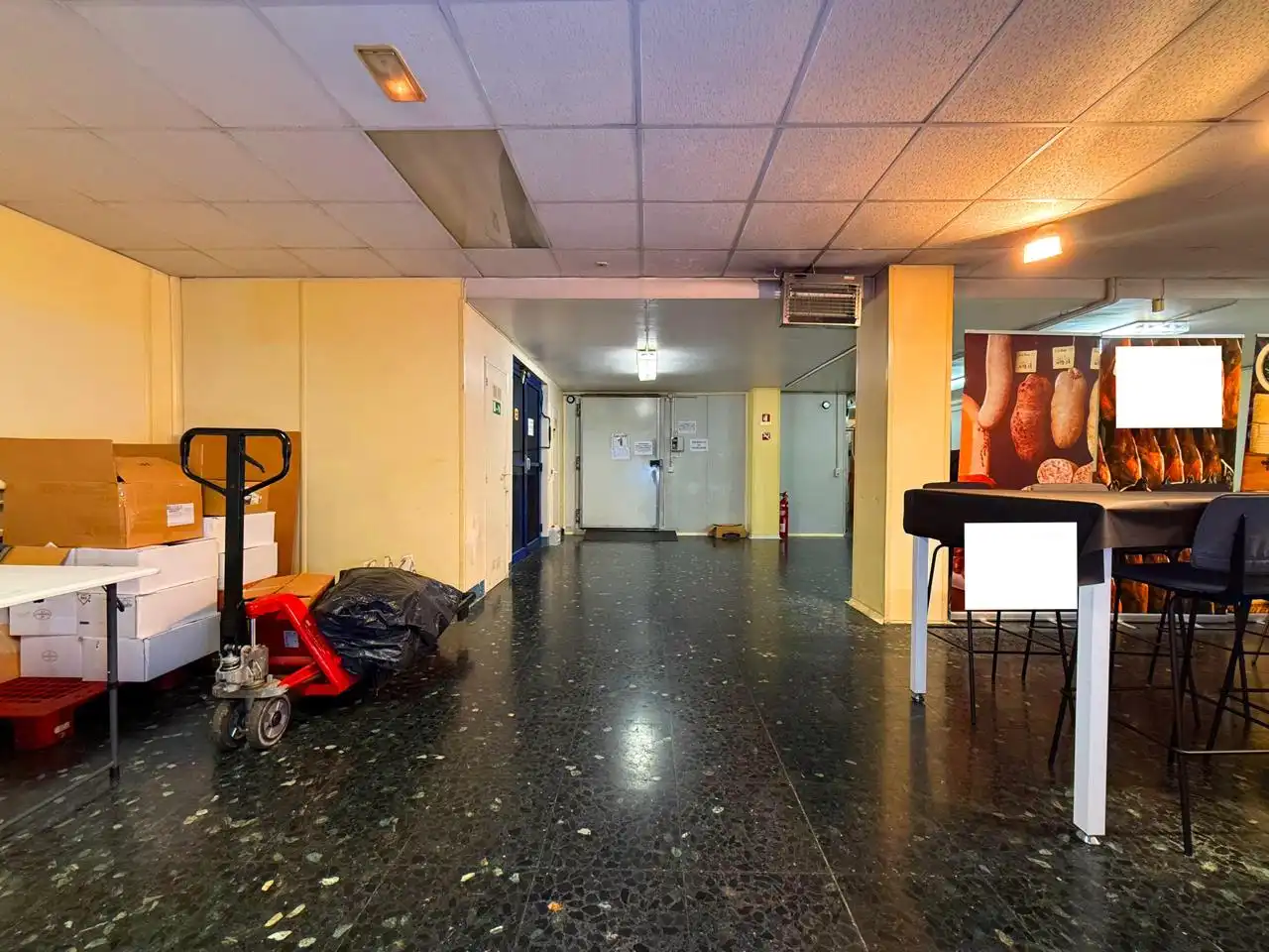 Local comercial en venta en Carrer de Joaquim Ruyra, imagen 27