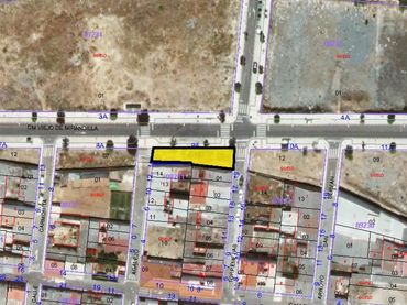 Terreno residencial en venta en Camino Viejo de Mirandilla, 9
